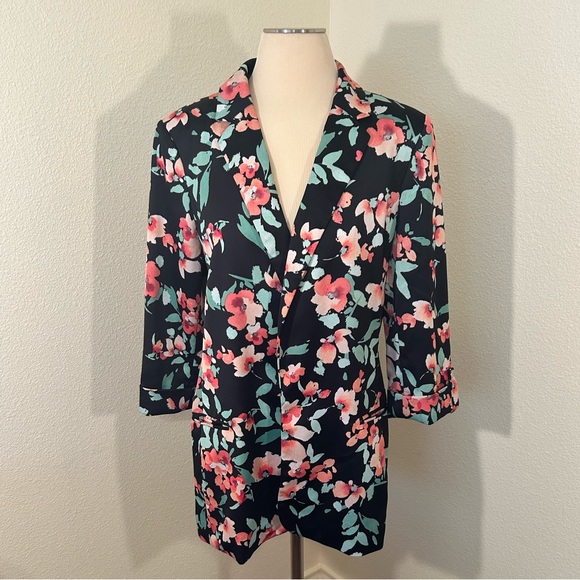 Calvin Klein Jackets & Blazers - Calvin Klein Black Floral Jacket 16 XL